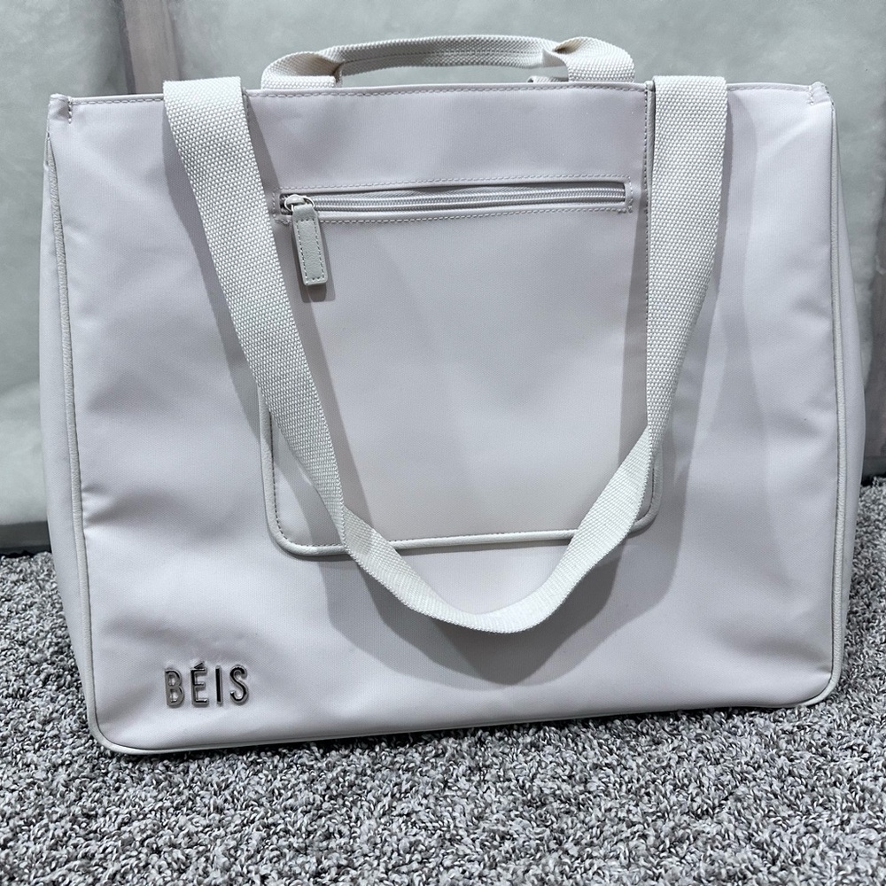 BÉIS east to west Tote Bag